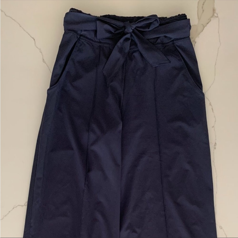Lululemon Wide Leg Noir Pant, Size 4 - Picture 4 of 7